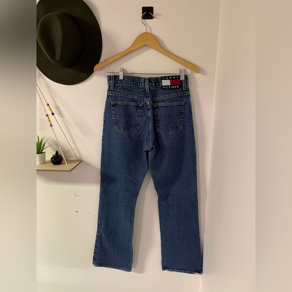 Vintage Tommy Jeans ๐ ๐จ๐ฆ - Picture 2 of 8